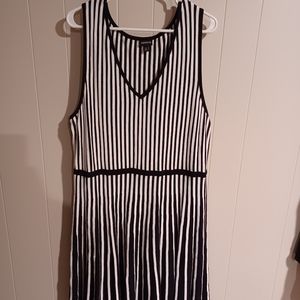 Torrid white with black stripes sleeveless sweater dress size 3